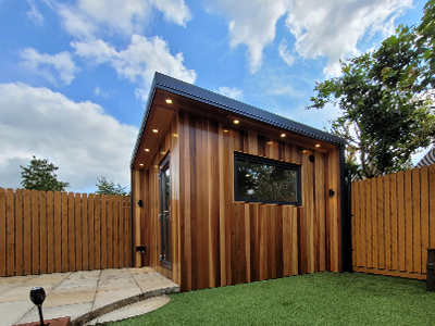 Garden Office & Private Consulting Space 1-1