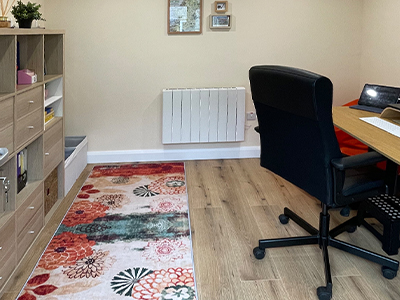 Garden Office & Private Consulting Space 1-1