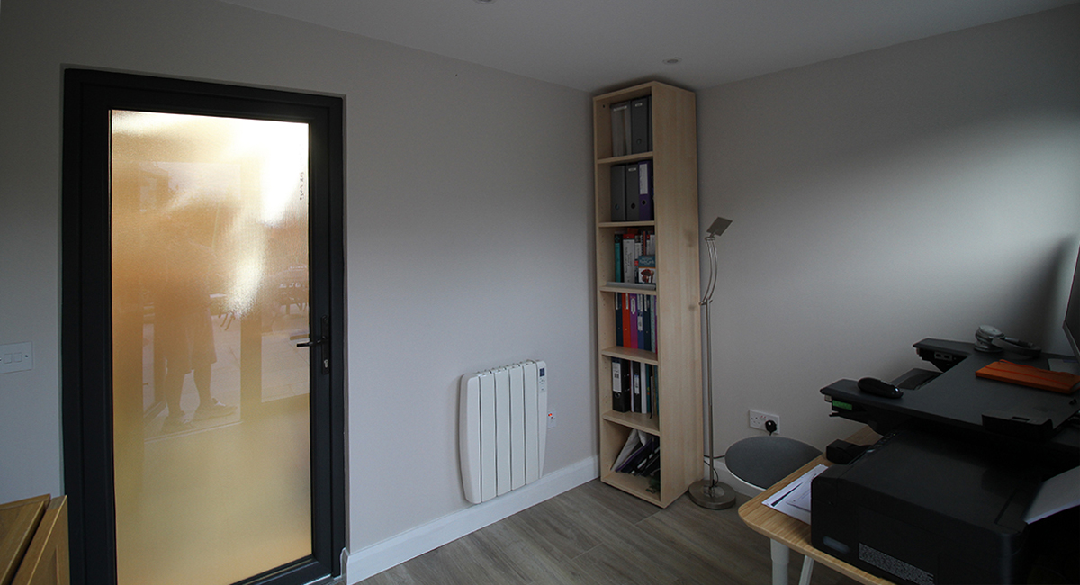Garden Pod with Storage 02