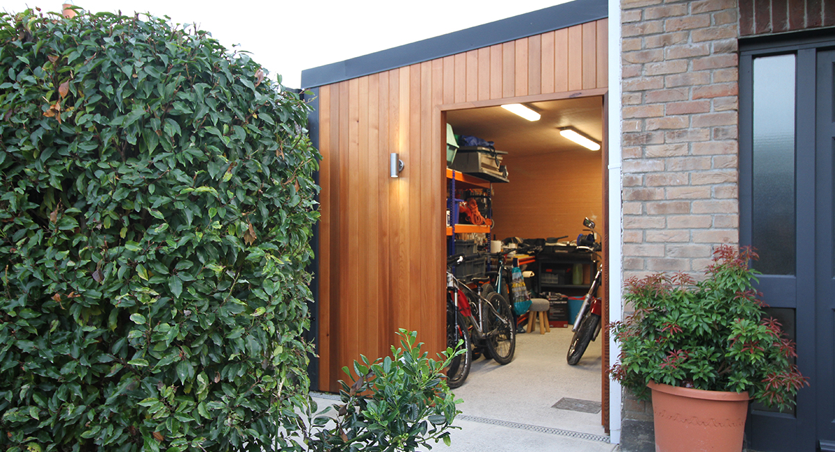 Garden Pod with Storage 04