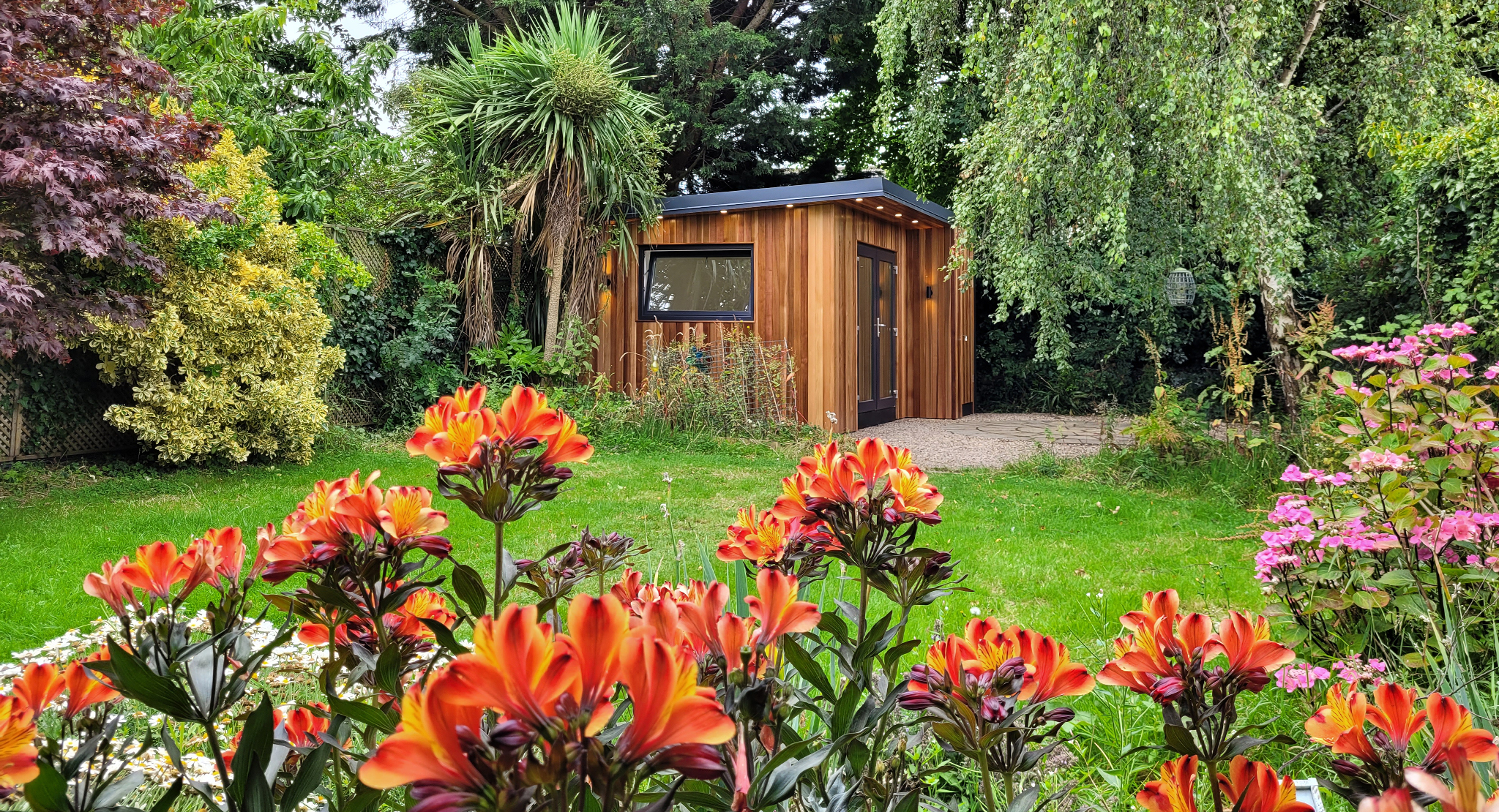 Bespoke Garden Office 05