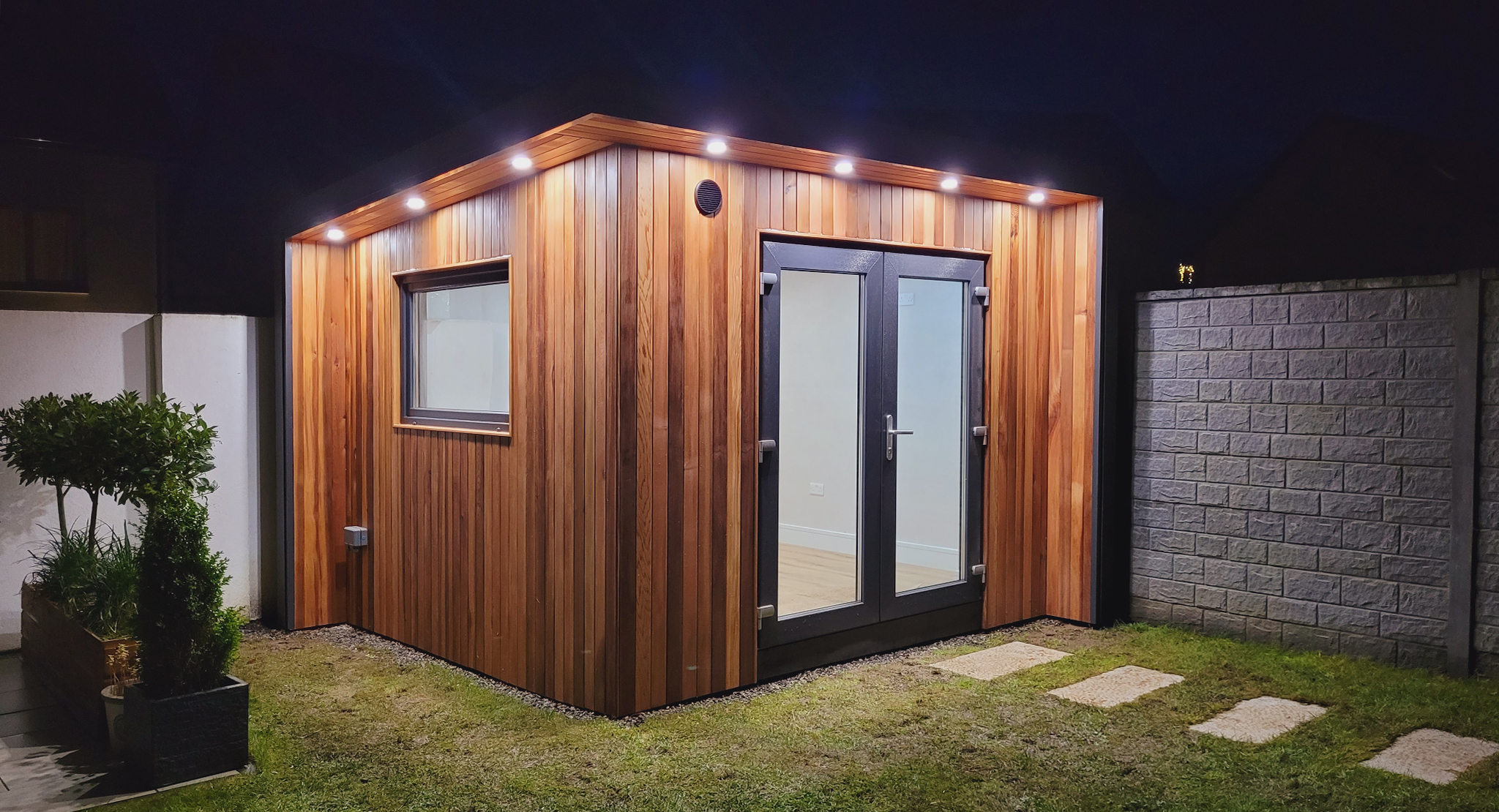 Garden Office | quit your spare bedroom 01