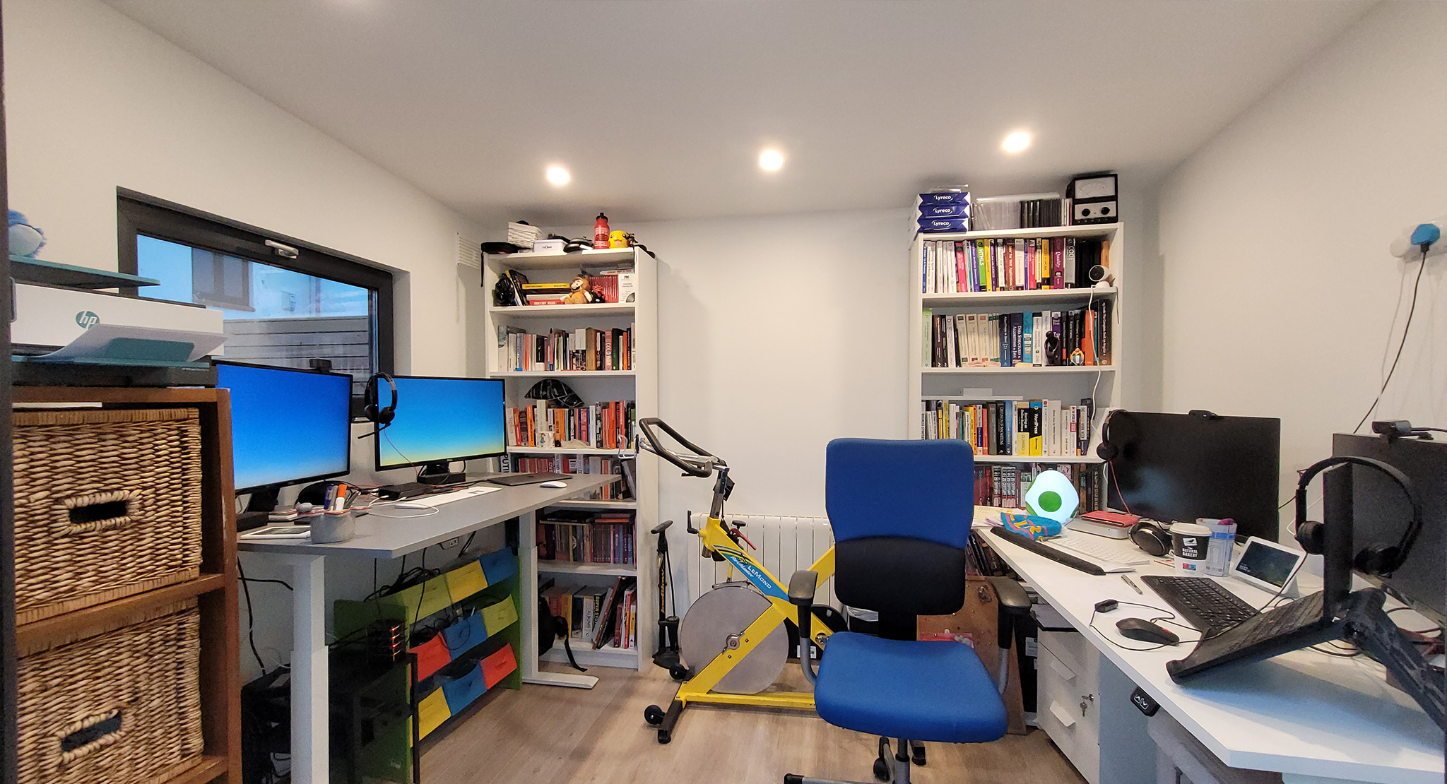 Garden Office | urgently needed workstation 03